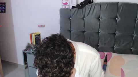 anto ford02 online show from April 23, 4:31 am