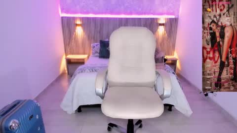  Antonella Grayy  online show from February 28, 10:52 am