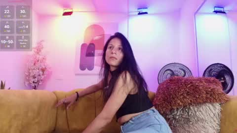 Antonella.  online show from May 25, 12:37 pm