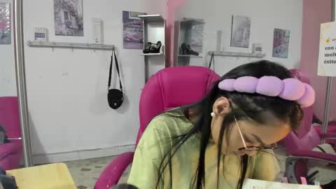 ANTONELLA online show from February 1, 11:20 am