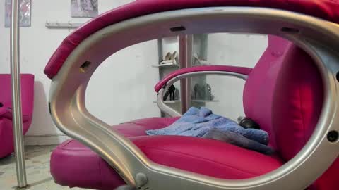 ANTONELLA online show from December 19, 12:30 pm