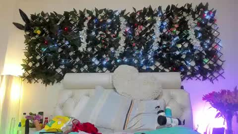 Snapshot of any_mour chatting on February 7, 6:56 pm any mour online show from February 7, 6:56 pm