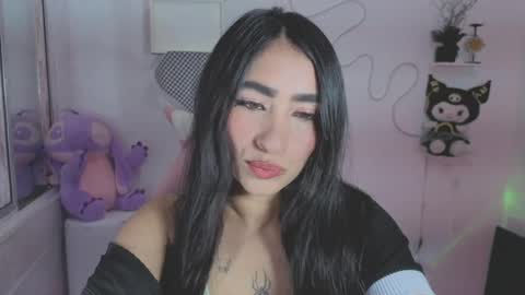anyeluz_z online show from April 23, 5:26 pm