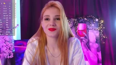 anylindsey online show from June 26, 7:09 am