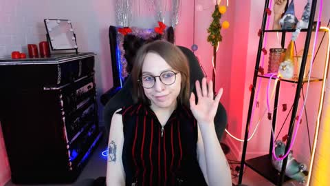 APHEX QUEEN online show from December 19, 1:18 pm