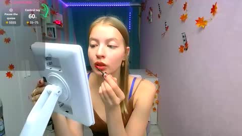 Aphrodite online show from October 15, 1:14 pm