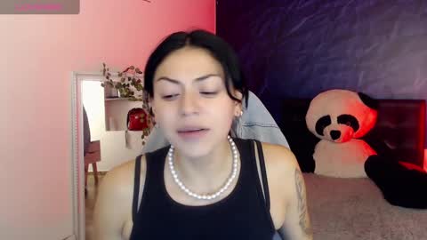 Snapshot of april_dumont chatting on January 17, 12:42 pm April online show from January 17, 12:42 pm