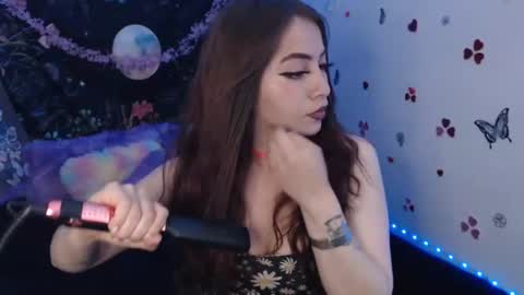 Snapshot of april_l6 chatting on October 11, 9:39 pm april_l6 online show from October 11, 9:39 pm