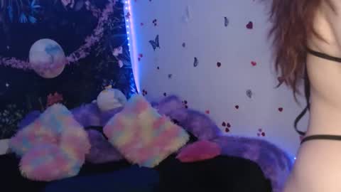 Snapshot of april_l6 chatting on October 16, 11:07 pm april_l6 online show from October 16, 11:07 pm