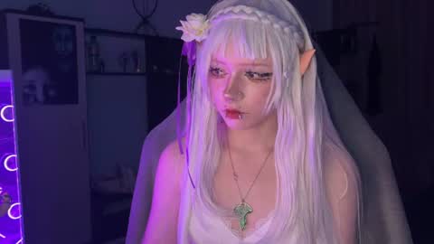 april online show from July 26, 7:32 pm