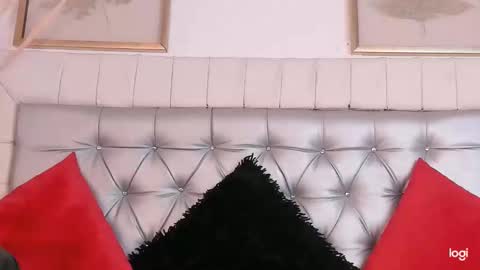 Snapshot of aprillebony chatting on January 7, 4:59 pm APRIL online show from January 7, 4:59 pm