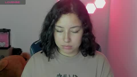 aqua emilly online show from December 11, 12:23 am