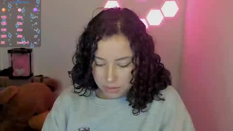 aqua emilly online show from January 11, 2:20 am