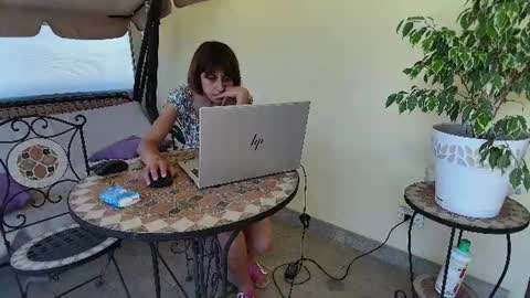 arcobalenorosa25 online show from July 2, 10:54 am