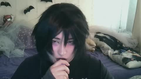 Ahri online show from February 25, 10:37 am