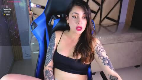 Aria95 a online show from March 31, 9:37 pm