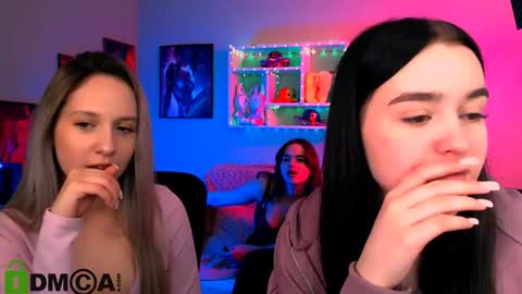 Aria online show from April 11, 10:13 pm