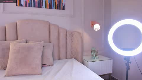 Aria  online show from December 24, 2:54 am