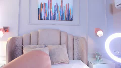 Aria  online show from December 22, 2:49 am