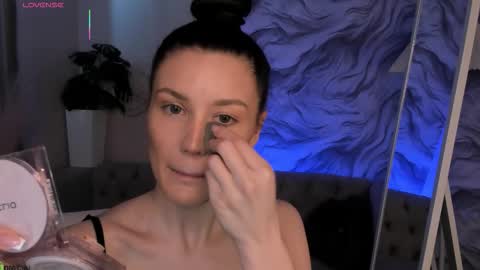 aria_mila online show from March 19, 3:11 am