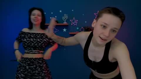 aria_wild_ online show from March 18, 9:58 am