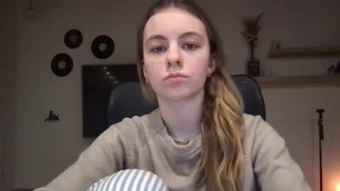 AriaCreazy online show from February 24, 9:52 pm