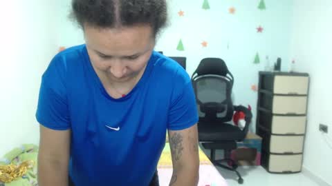 ...Ariana... online show from January 14, 5:01 pm