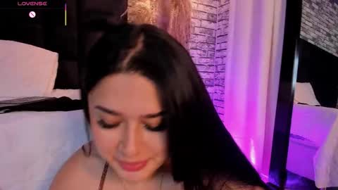 -  -. .- Ariadna -. .-  - online show from March 28, 1:21 pm