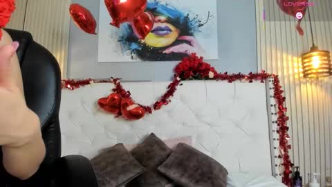 Ari online show from February 14, 12:40 pm