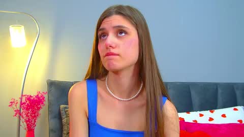 Ariana online show from March 18, 8:36 pm