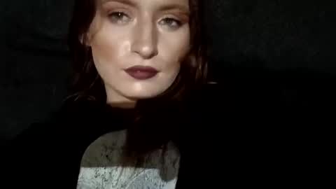 Snapshot of ariellaboxxx98 chatting on October 8, 2:49 am ariellaboxxx98 online show from October 8, 2:49 am