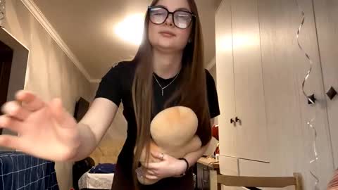 Liza online show from February 21, 2:40 pm