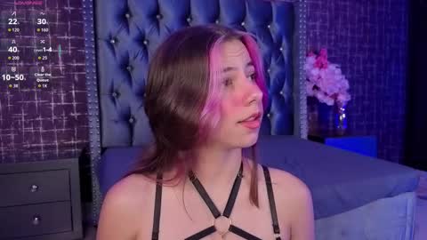 artemisablake online show from September 13, 5:43 pm