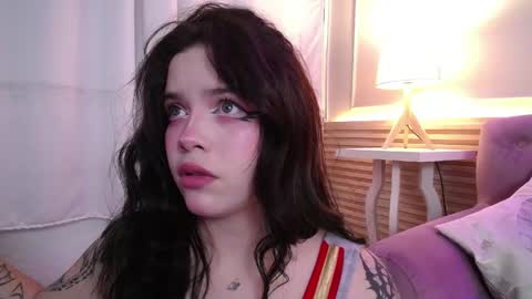 Ary  online show from April 10, 8:26 pm