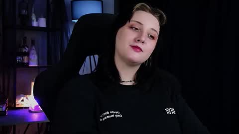 AshleyAshe  online show from February 15, 11:04 pm