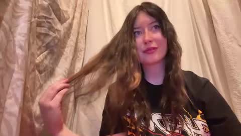 ash 3 online show from August 3, 4:56 pm