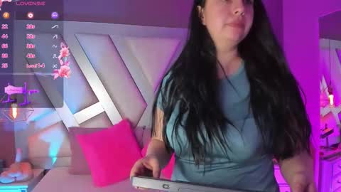 Ashley  online show from June 2, 12:50 pm
