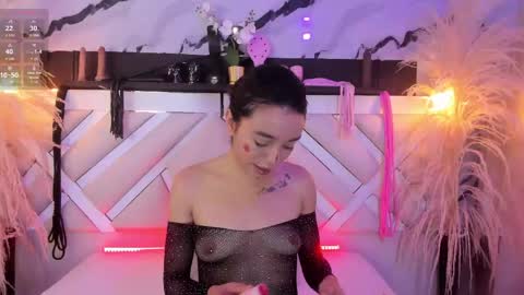 ashley_7777 online show from April 14, 1:44 pm