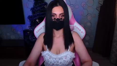   Yasmina   online show from January 12, 7:02 am