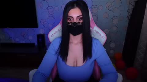   Yasmina   online show from April 11, 5:13 am