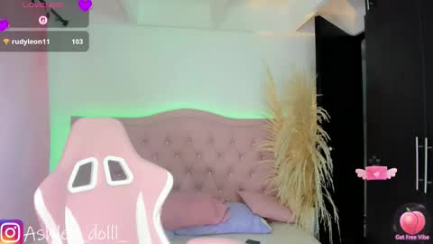 Ashley online show from March 24, 11:43 pm