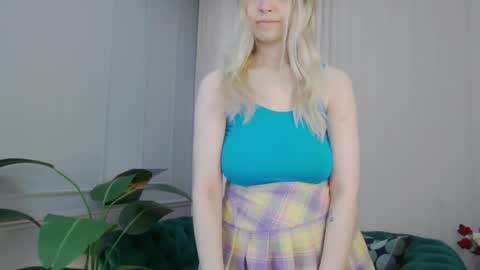 ashly_cherry online show from April 10, 11:05 am