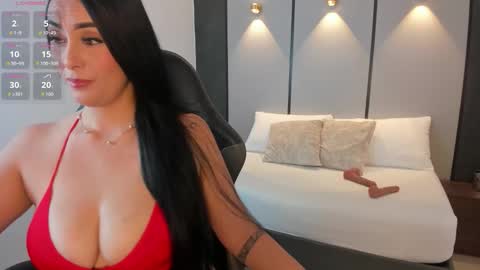 A S H L Y online show from December 17, 12:42 pm