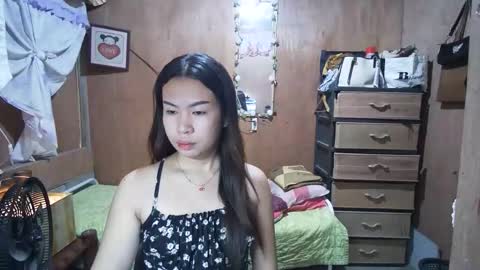 asian_llory online show from October 9, 6:28 am