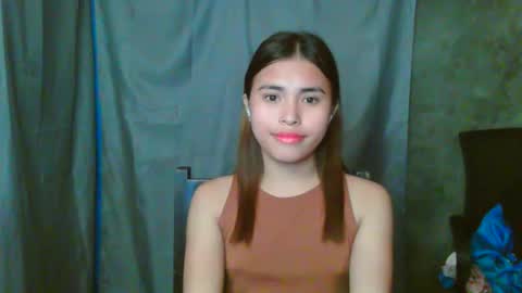 Sofia online show from April 3, 3:10 pm