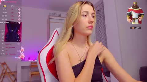 Caroline online show from September 25, 5:22 pm