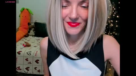 Asteris online show from May 2, 10:57 pm