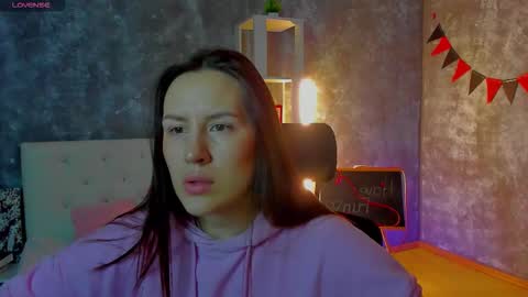 Asti online show from March 19, 1:32 am