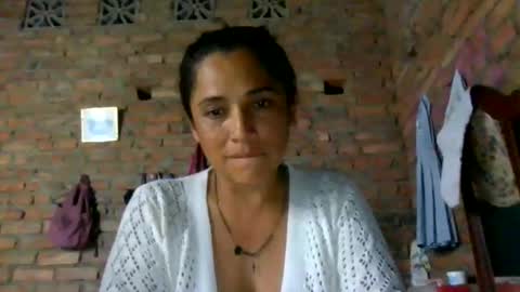 auroraangels1 online show from June 2, 1:17 am