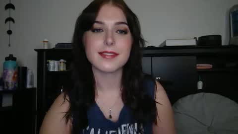 auroralightz1 online show from October 19, 1:18 am